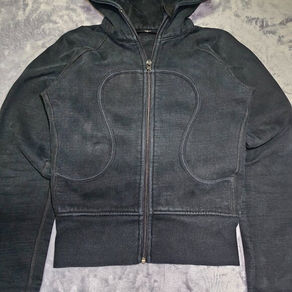 Women's Lululemon MISSING TAG Black Athletica Cropped Zip-Up Hoodie Fits XS or S - Picture 4 of 10